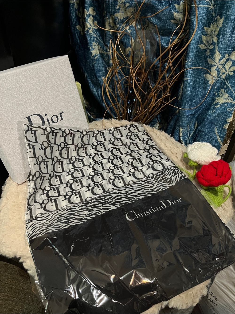 nwt Scarf